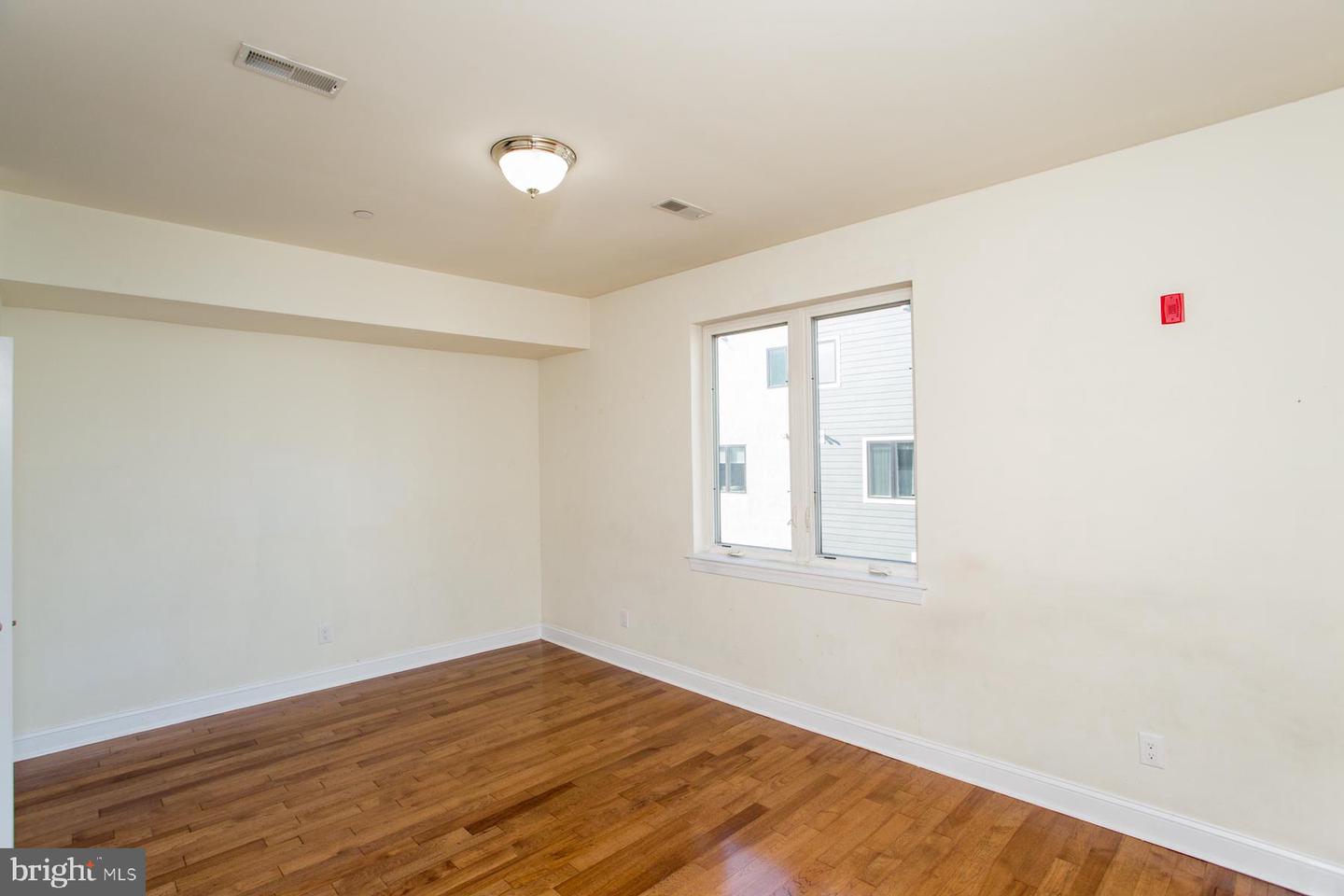 1860 Frankford Ave Property Photo 62