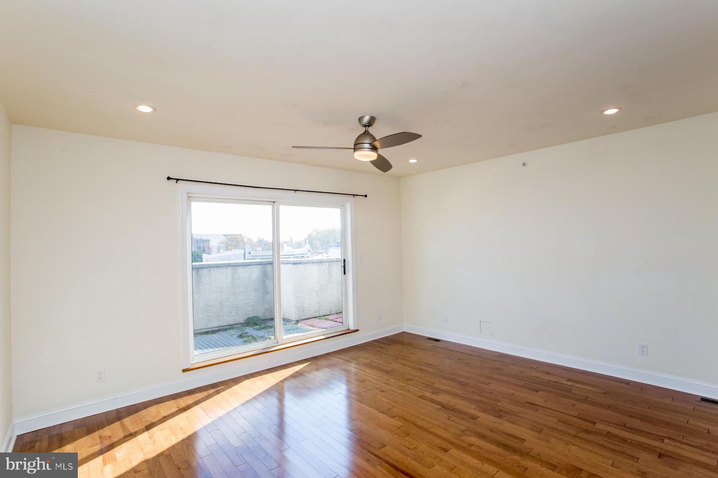 1860 Frankford Ave Property Photo 66