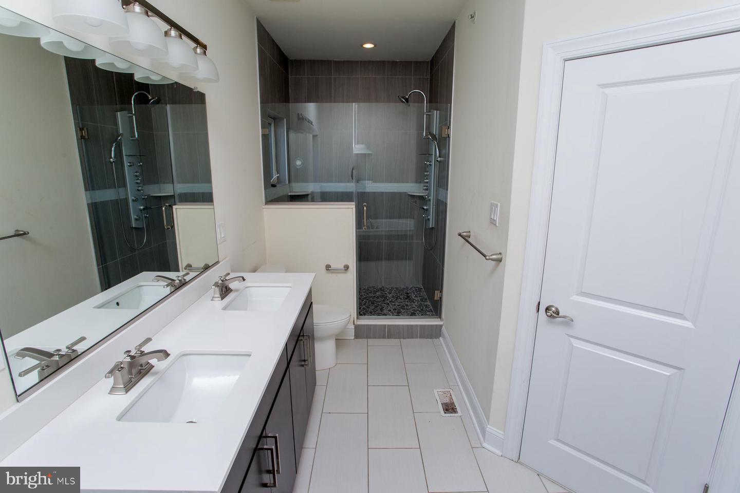 1860 Frankford Ave Property Photo 78