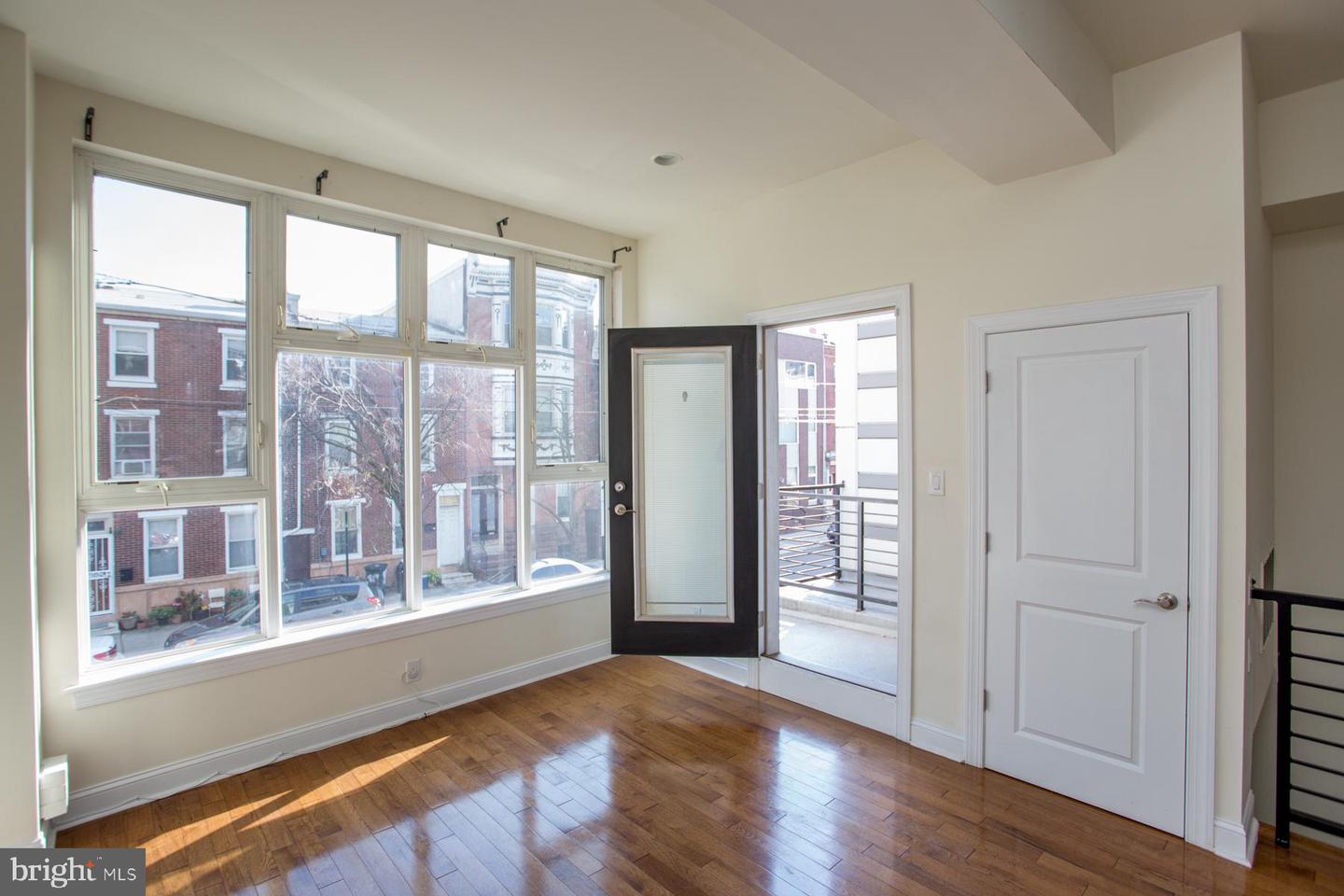 1860 Frankford Ave Property Photo 94