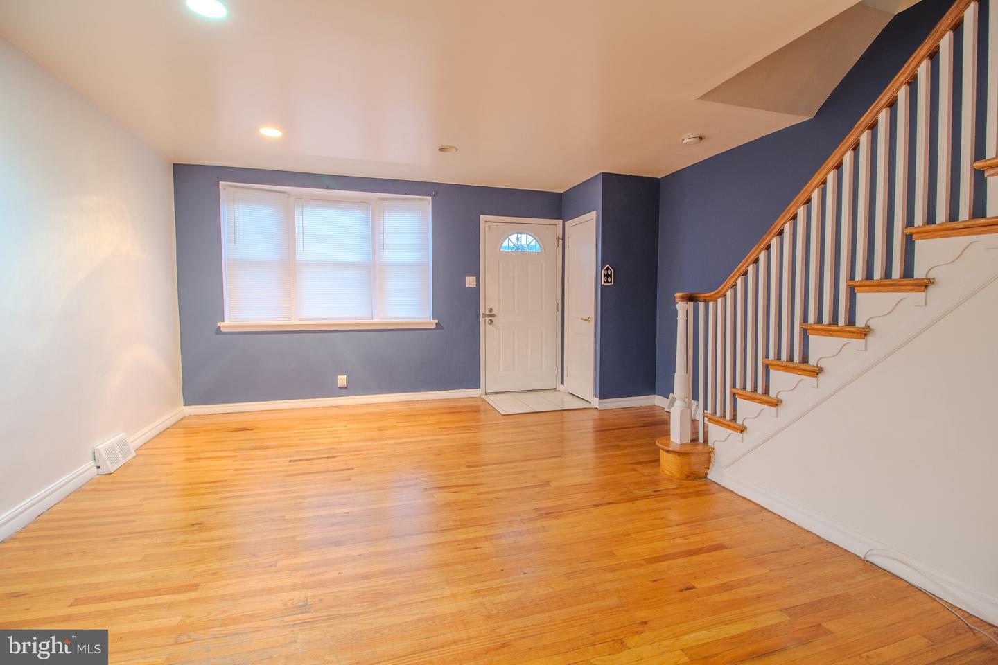2219 Friendship St Property Photo 3
