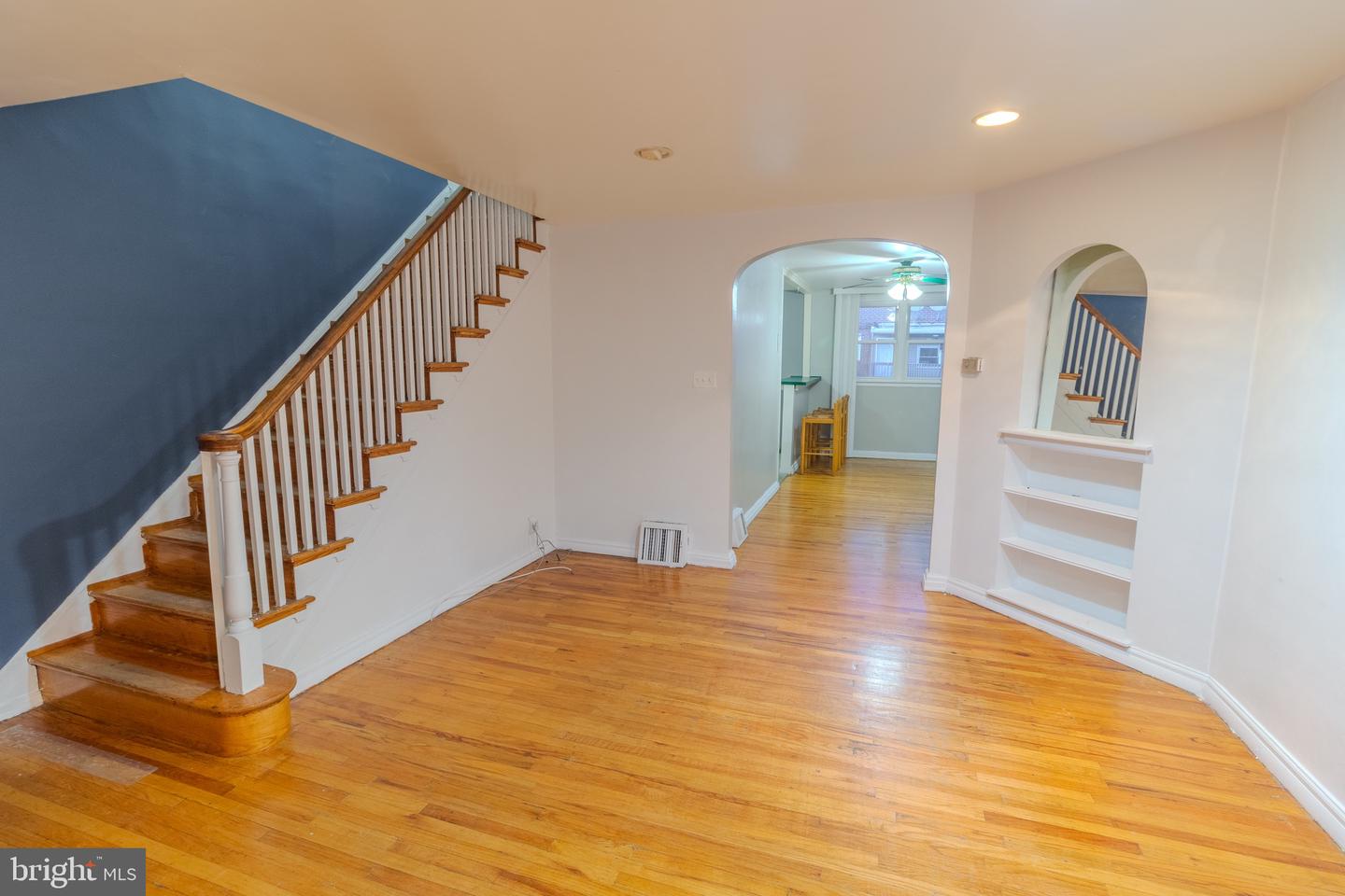 2219 Friendship St Property Photo 6