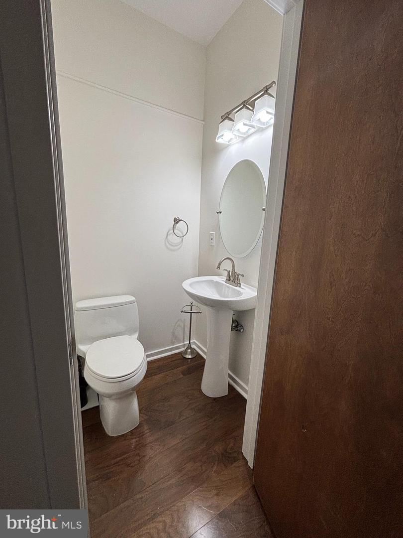 926 N 3rd St #3d Property Photo 17