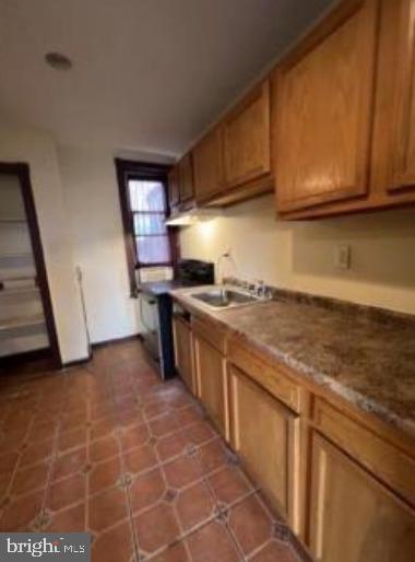 1514 W Erie Ave Property Photo 9