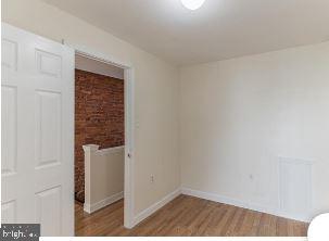 339 Tree St Property Photo 13