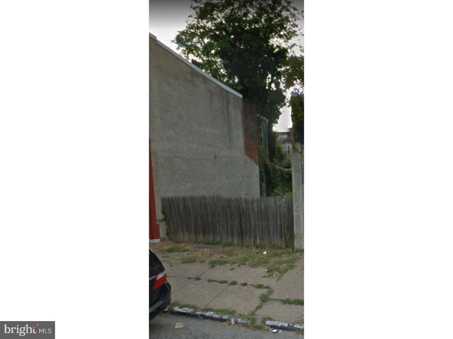 2832 N Marvine St Property Photo 2