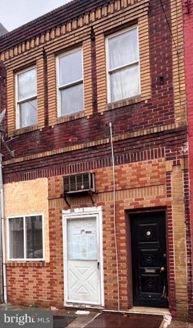 1911 Mckean St Property Photo 1