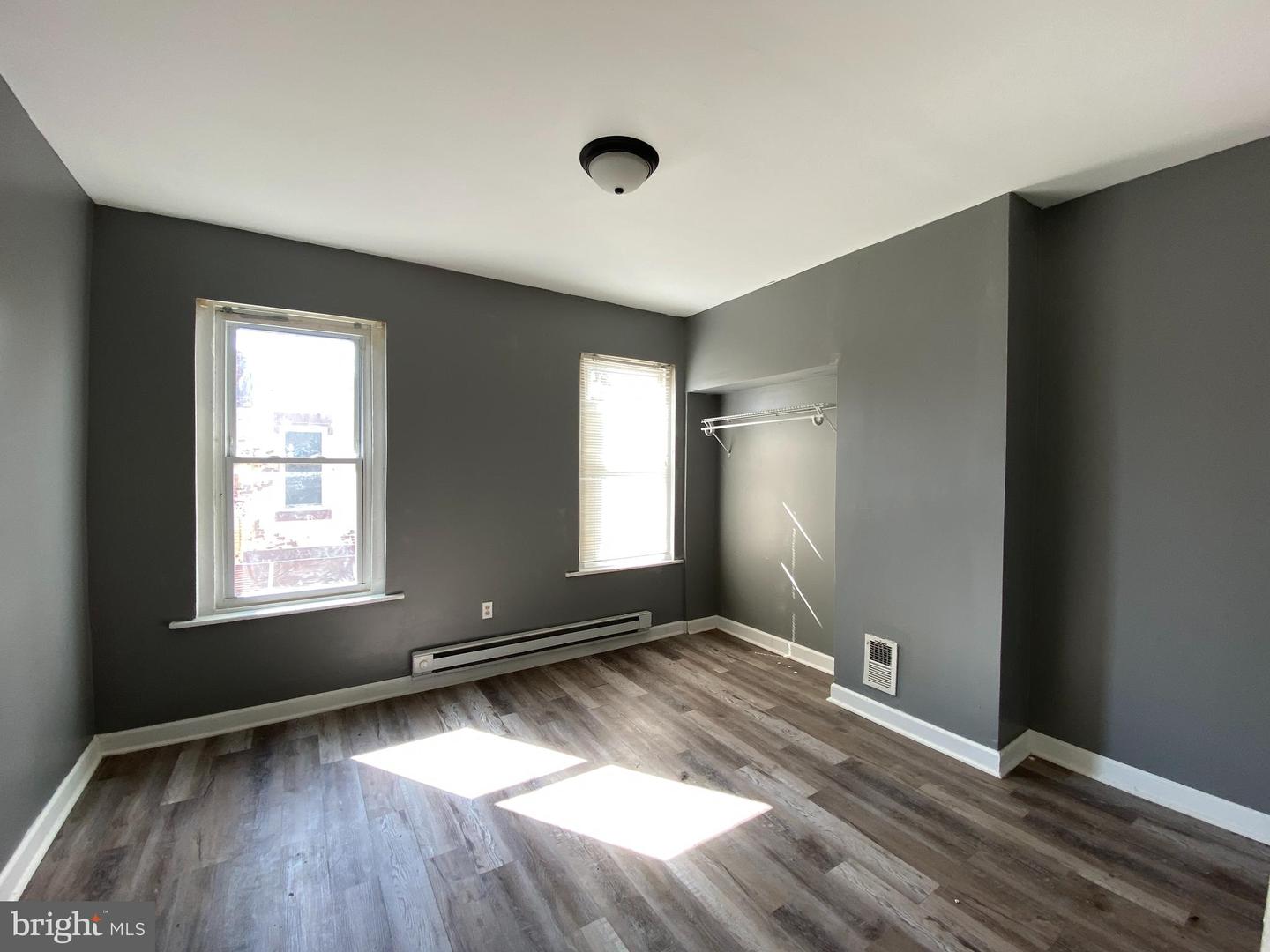 2303 N Cleveland St Property Photo 7