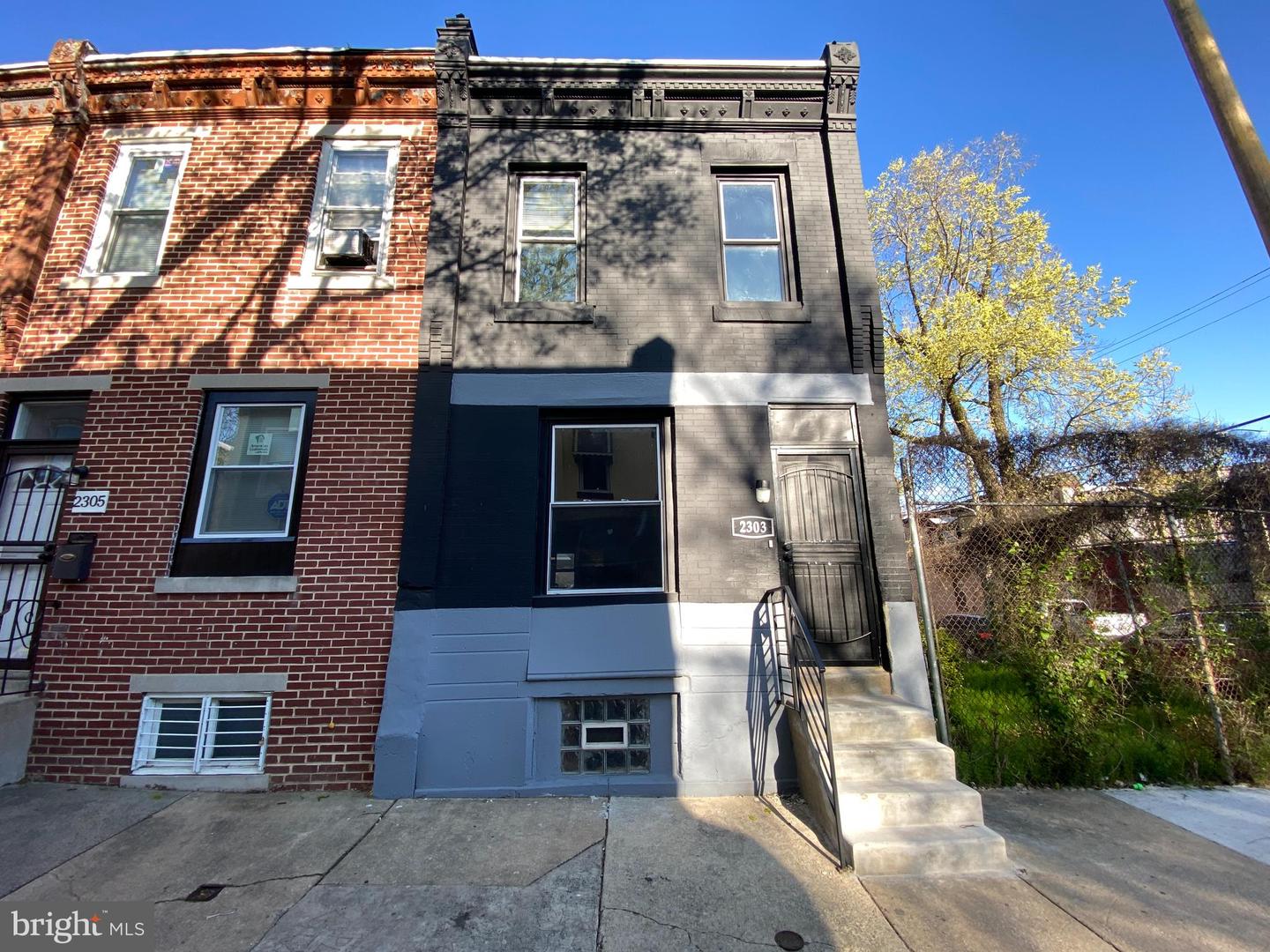 2303 N Cleveland St Property Photo 10