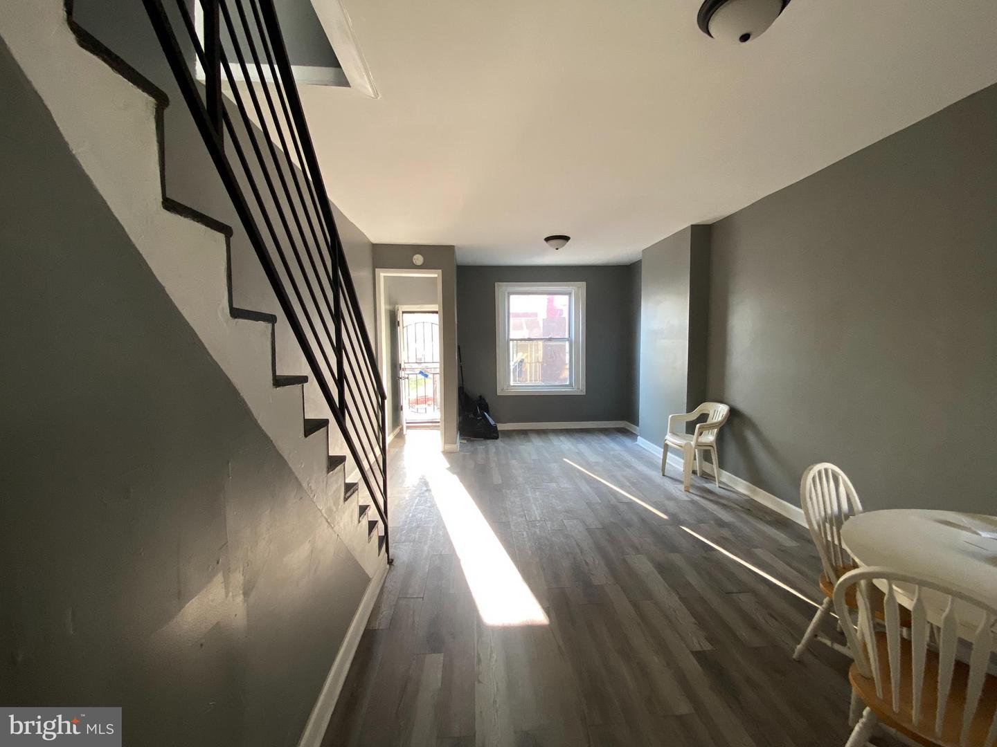 2303 N Cleveland St Property Photo 11