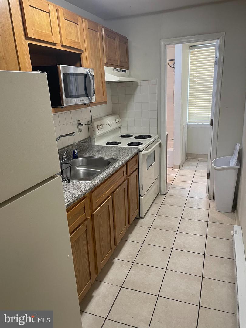 6630 Dorel St Property Photo 6