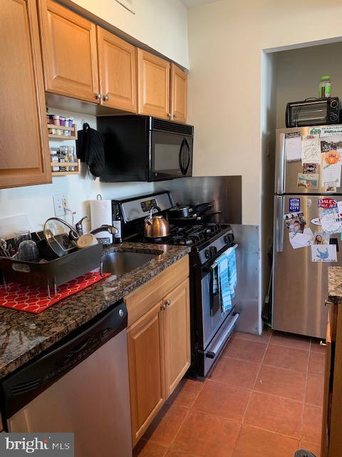 1520 Kater St #b Property Photo 9