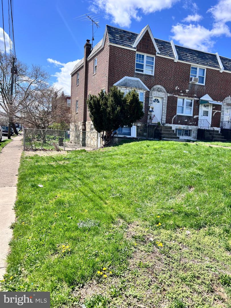 2246 Princeton Ave Property Photo 2