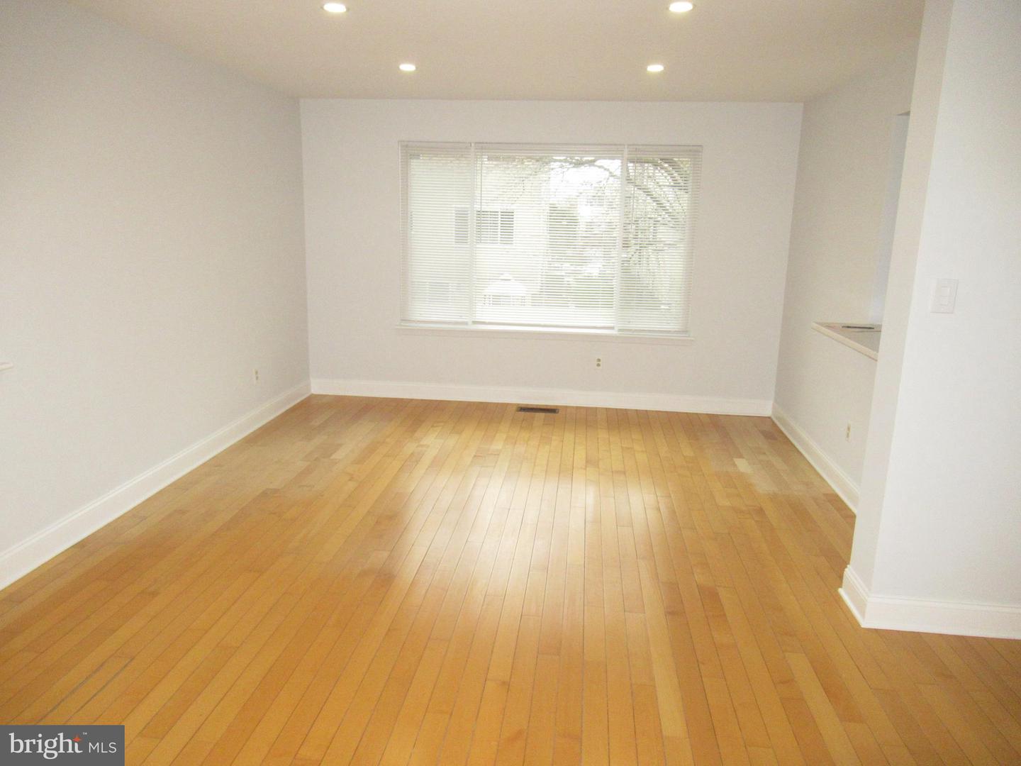 1506 Stoney Ln #b Property Photo 10