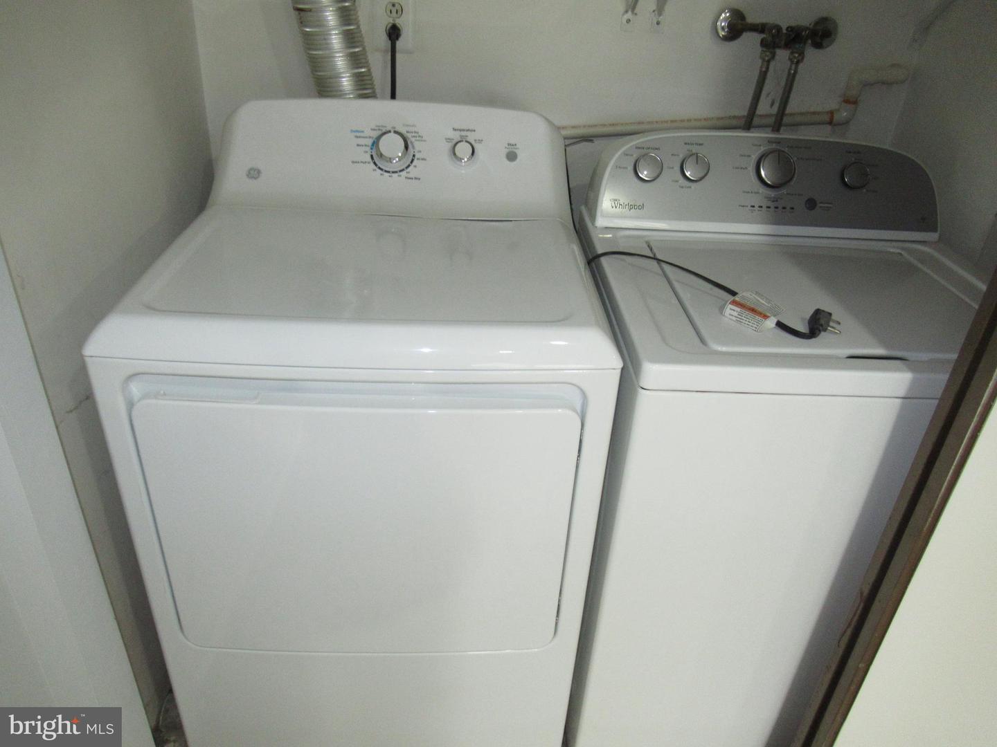 1506 Stoney Ln #b Property Photo 21