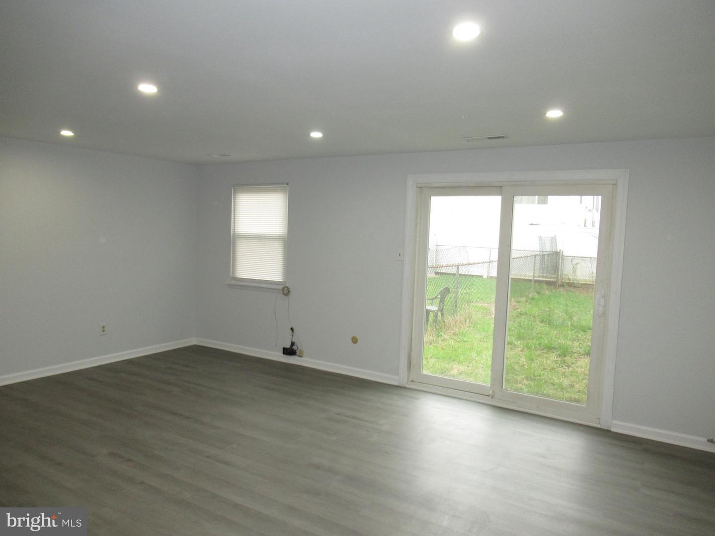 1506 Stoney Ln #b Property Photo 24