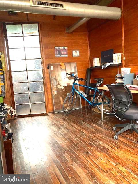 111 W Norris St Property Photo 31
