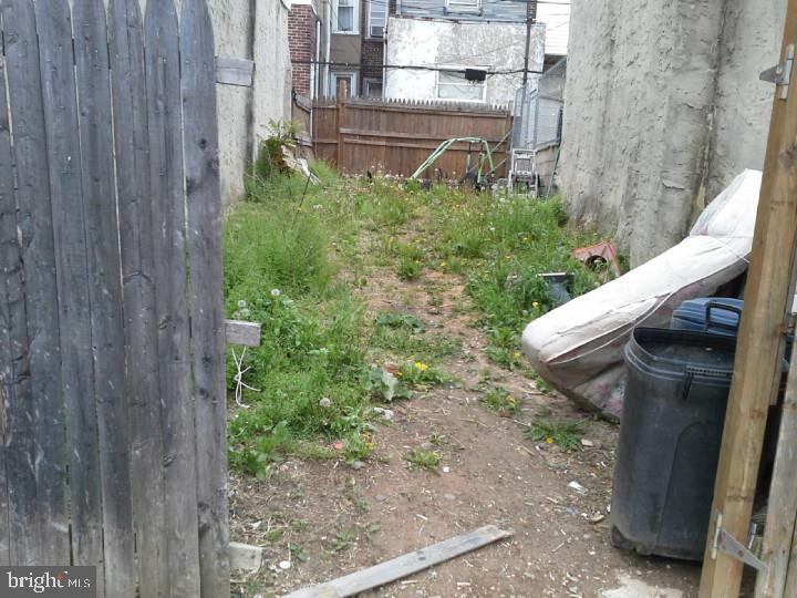 3021 N BONSALL ST Property Photo 1