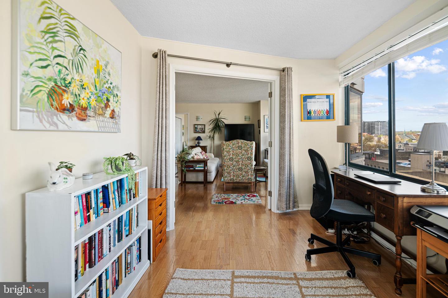 2001 Hamilton St #909 Property Photo 6