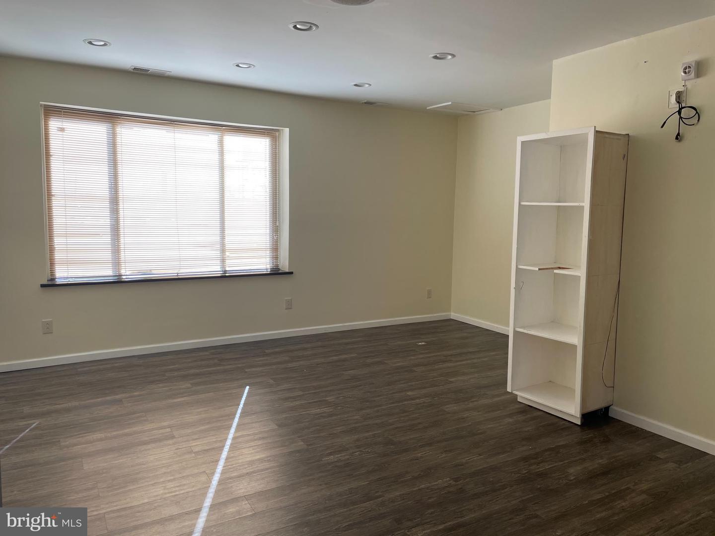 7260-64 Frankford Ave #2nd Floor Property Photo 6