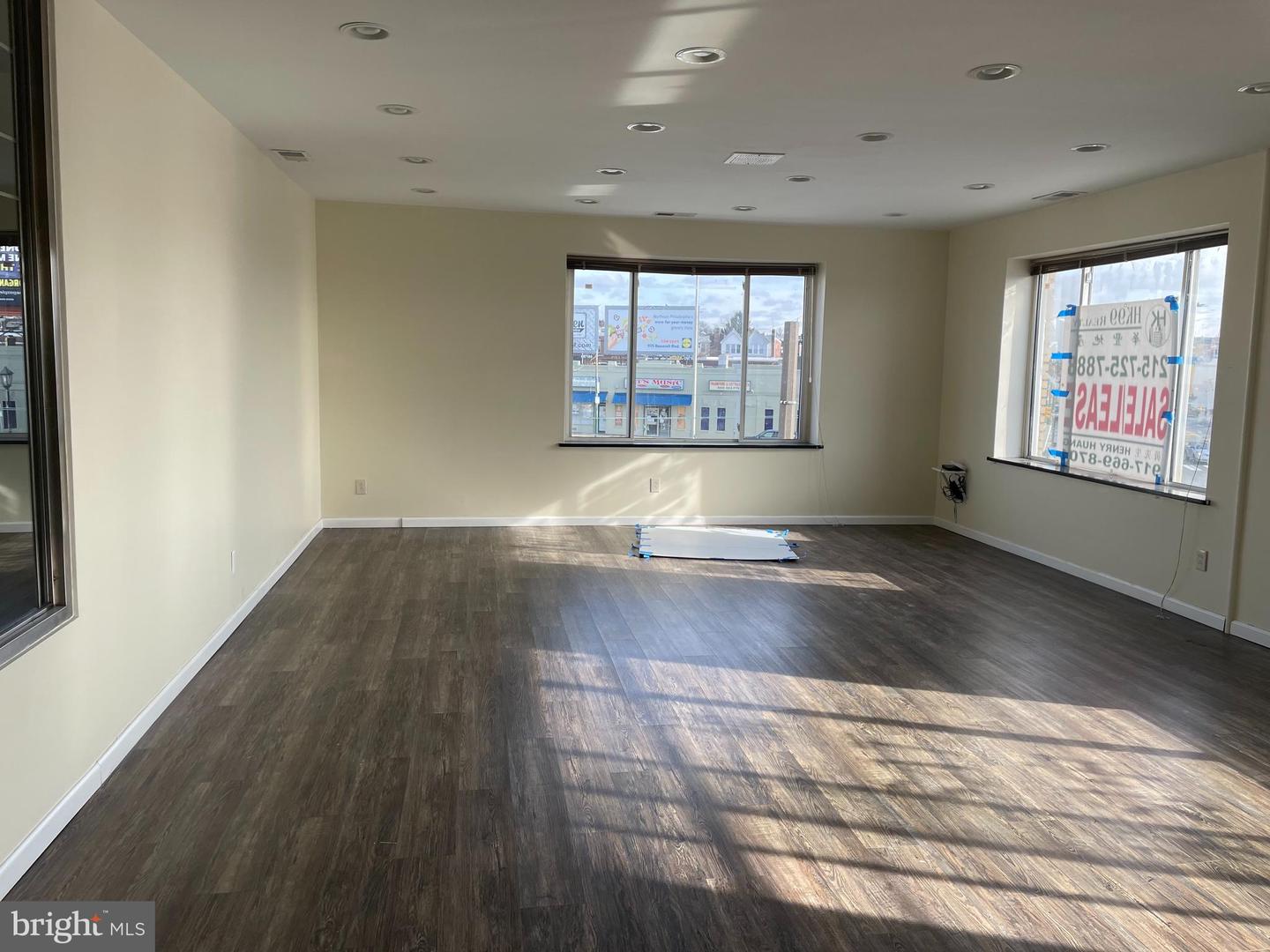 7260-64 Frankford Ave #2nd Floor Property Photo 16