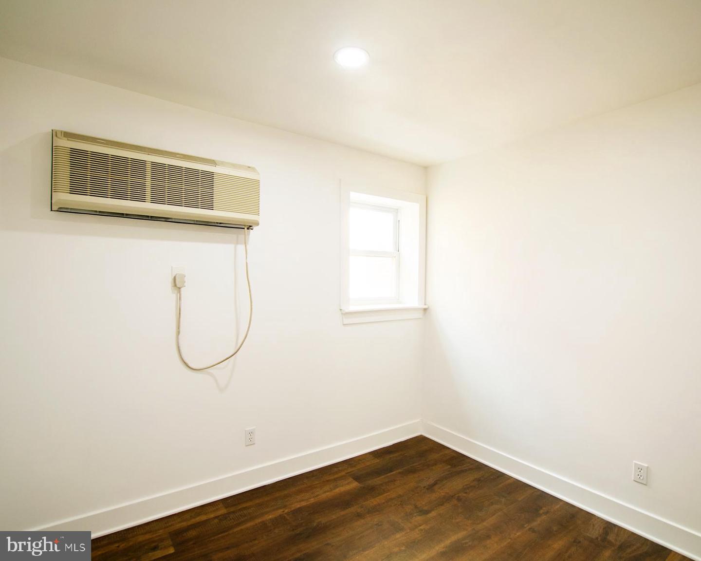 1413 Lombard St Property Photo 20