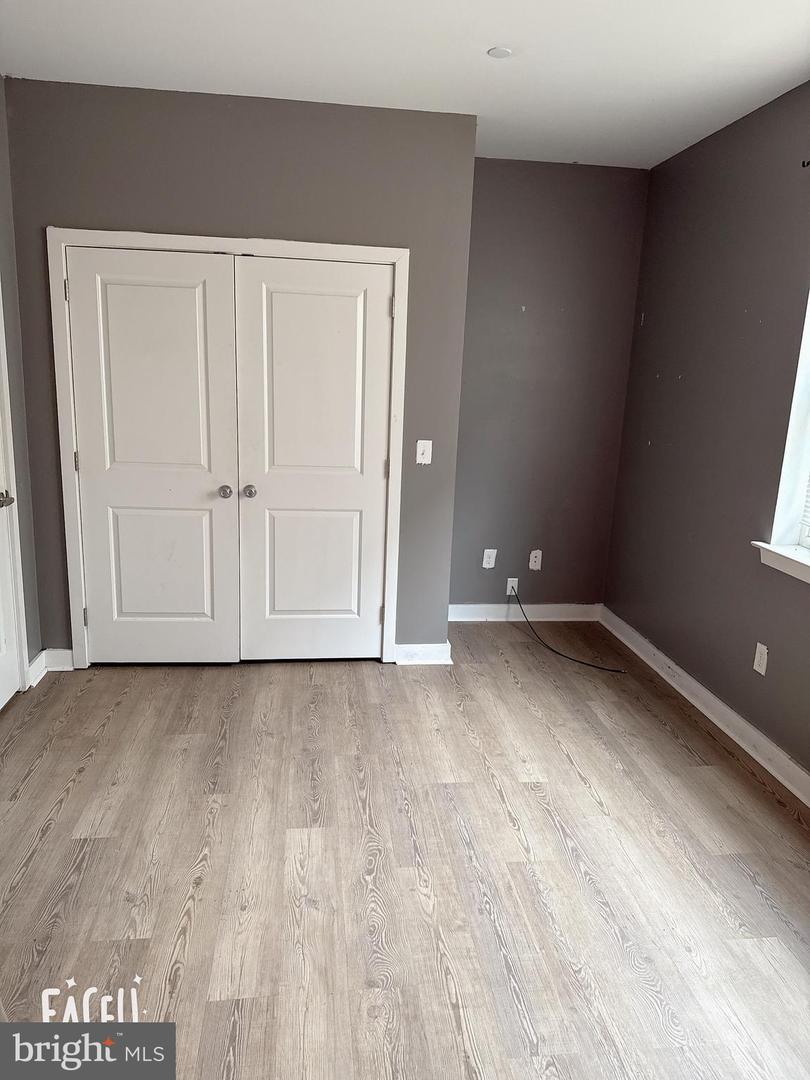 1511 W Seybert St Property Photo 20