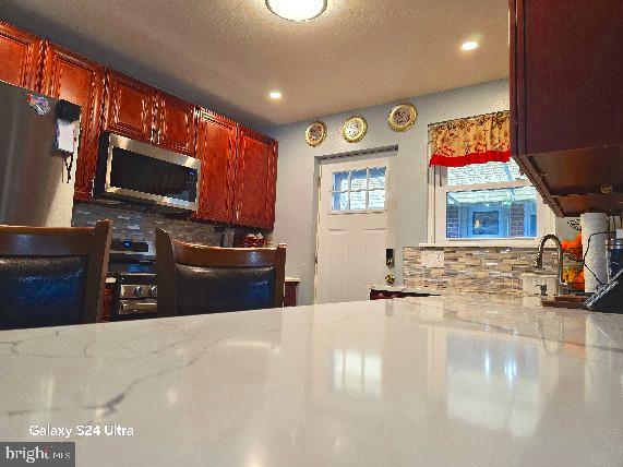 8566 Tolbut St Property Photo 20
