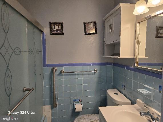 8566 Tolbut St Property Photo 53