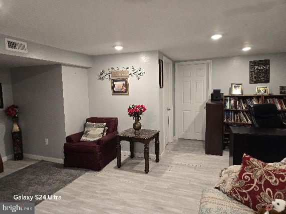 8566 Tolbut St Property Photo 73