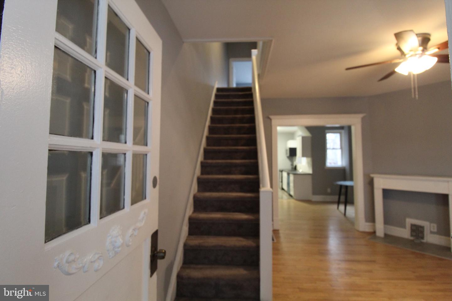 3237 N Newkirk St Property Photo 12