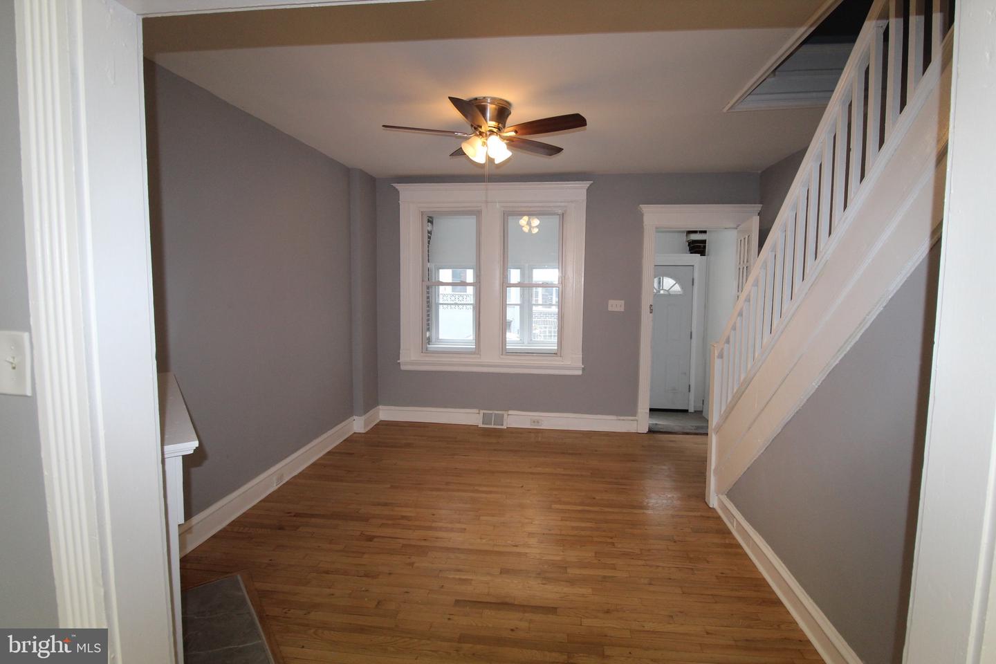 3237 N Newkirk St Property Photo 20