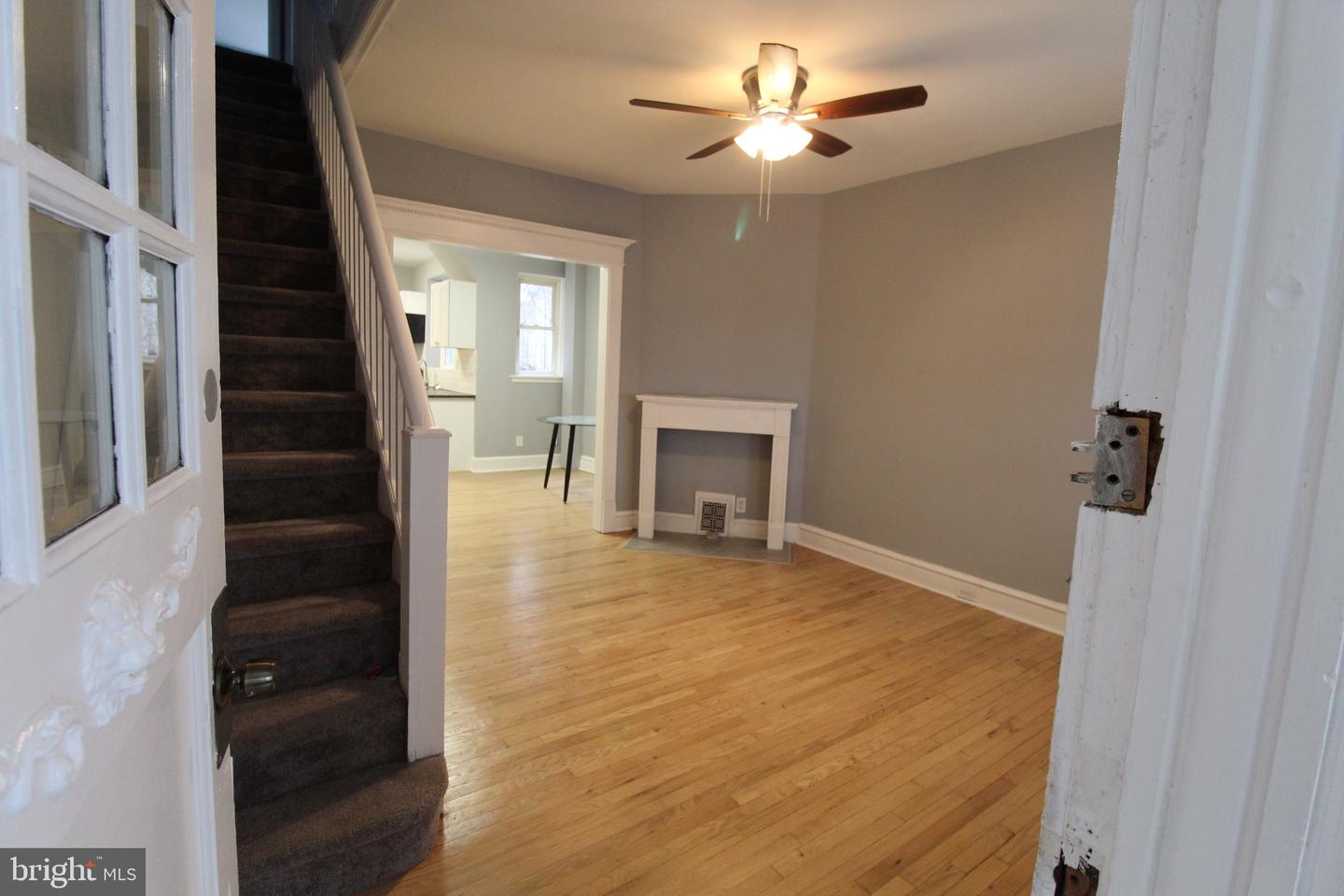 3237 N Newkirk St Property Photo 21