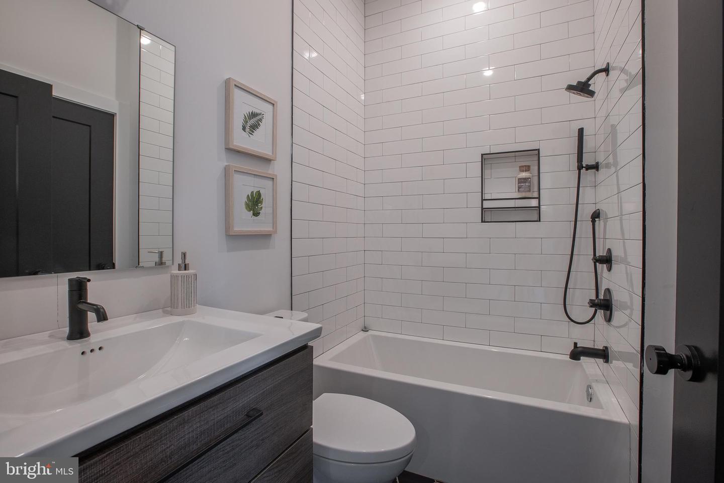 2940 W Thompson St #unit 101 Property Photo 20