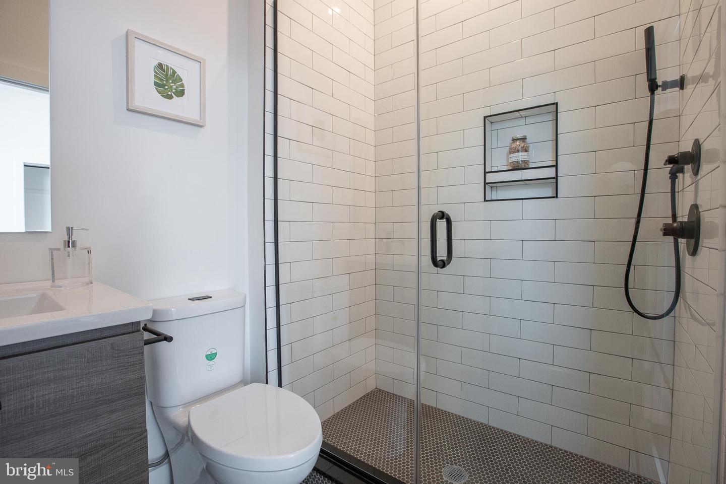 2940 W Thompson St #unit 101 Property Photo 32