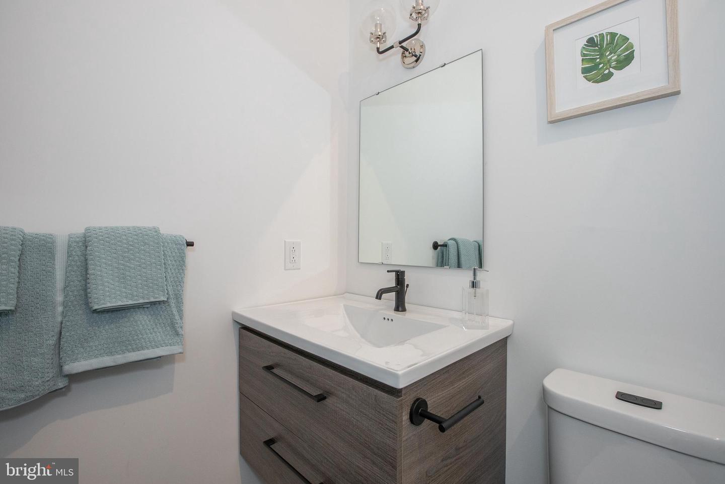 2940 W Thompson St #unit 101 Property Photo 36