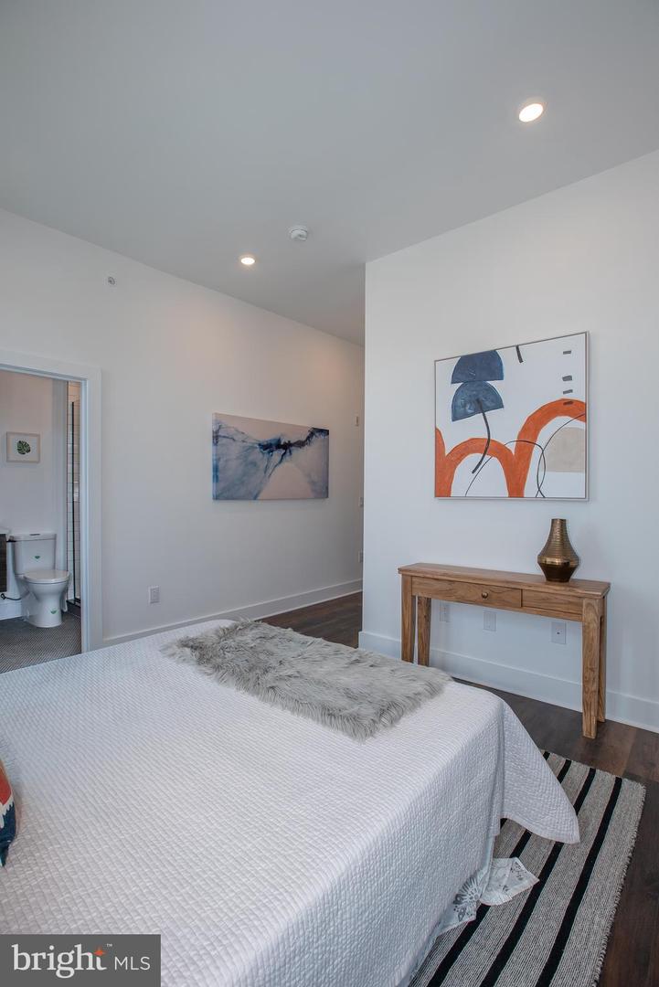 2940 W Thompson St #unit 101 Property Photo 43