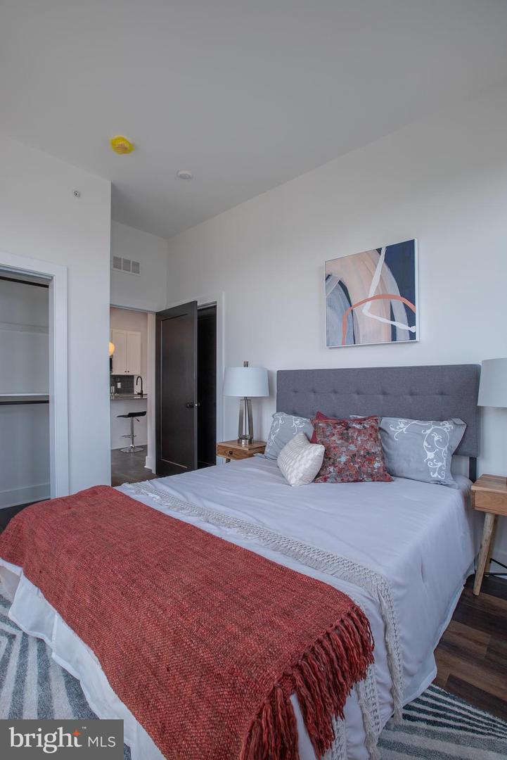 2940 W Thompson St #unit 101 Property Photo 49