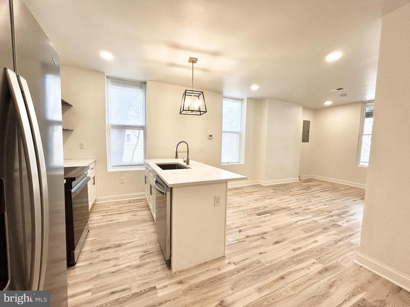 3510 Hamilton St #2w Property Photo 6