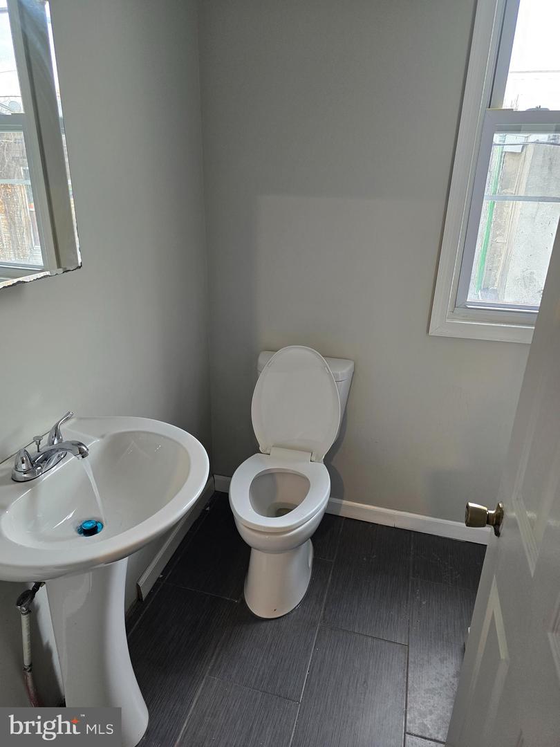5608 Appletree St Property Photo 10