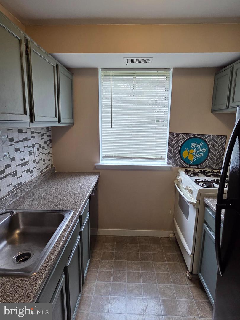 9921 Bustleton Ave #y3 Property Photo 10