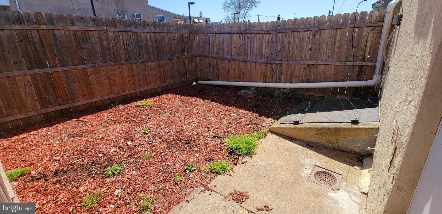 4721 Princeton Ave Property Photo 13
