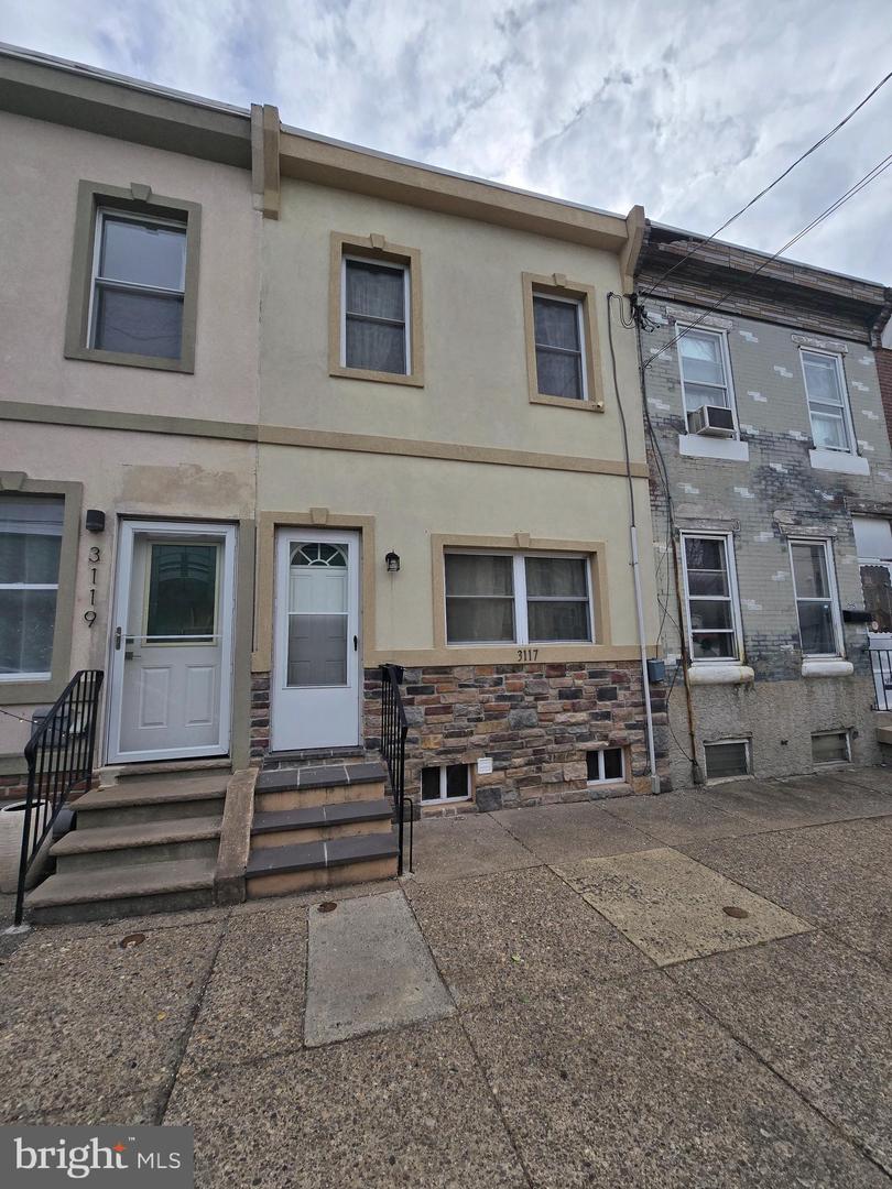 3117 Edgemont St Property Photo 1