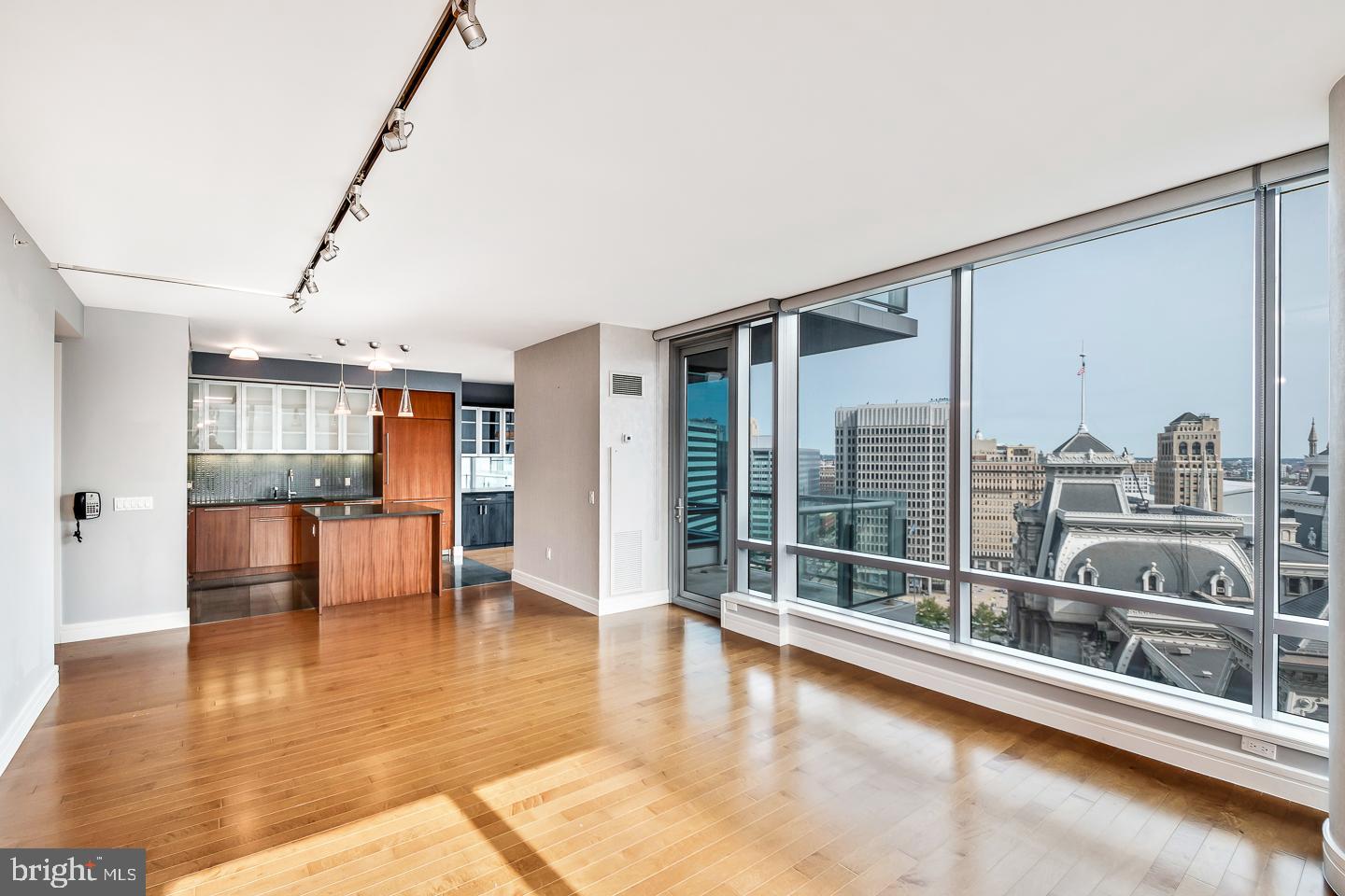 1414 S Penn Sq #20b Property Photo 11