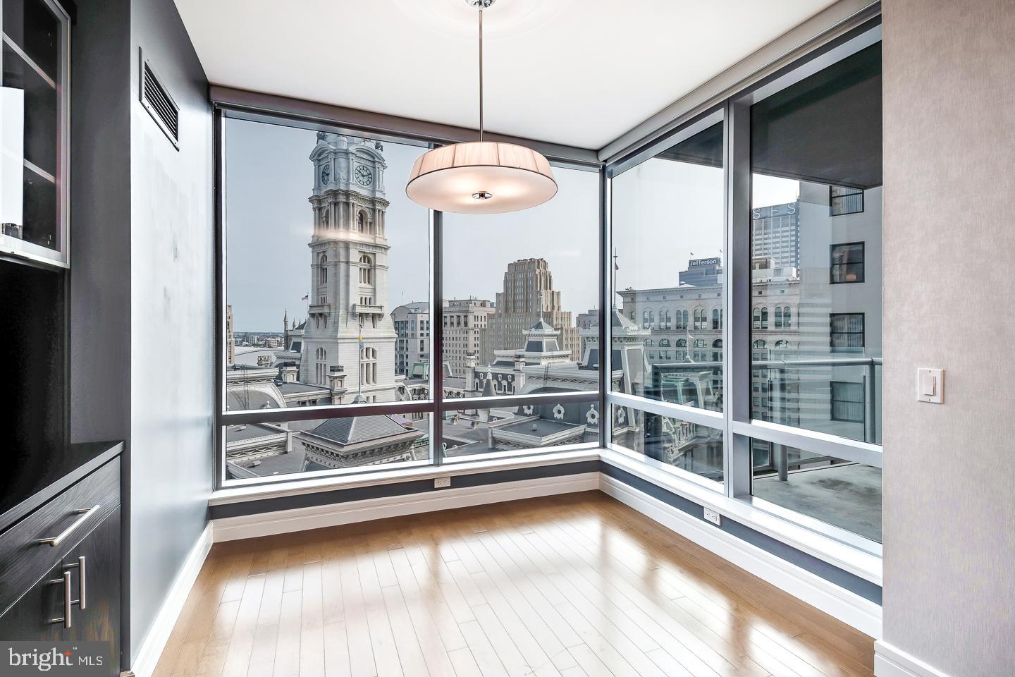 1414 S Penn Sq #20b Property Photo 17
