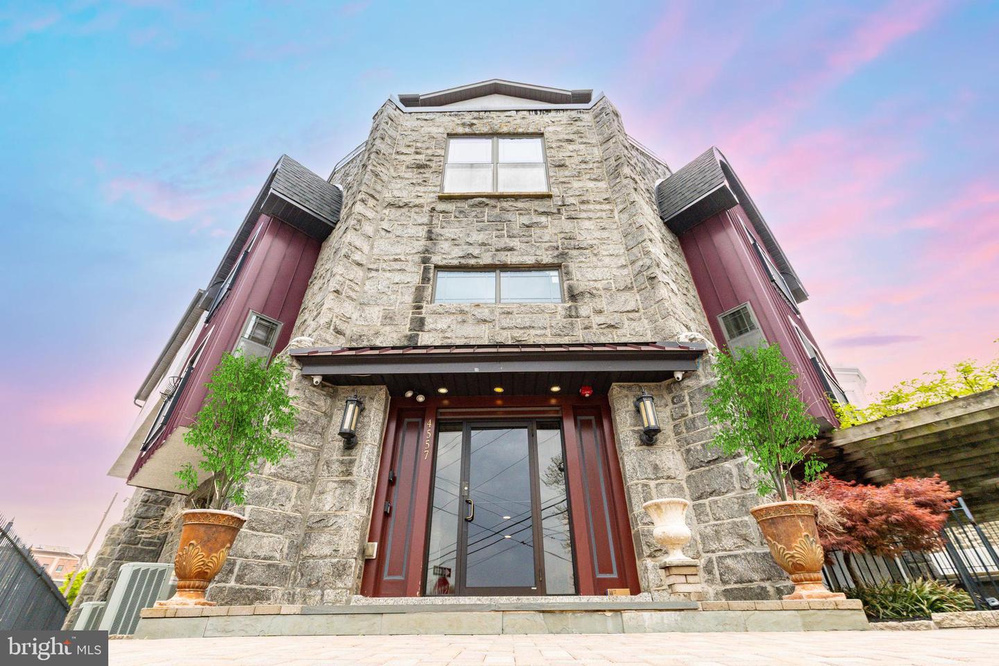 4557 Manayunk Ave Property Photo