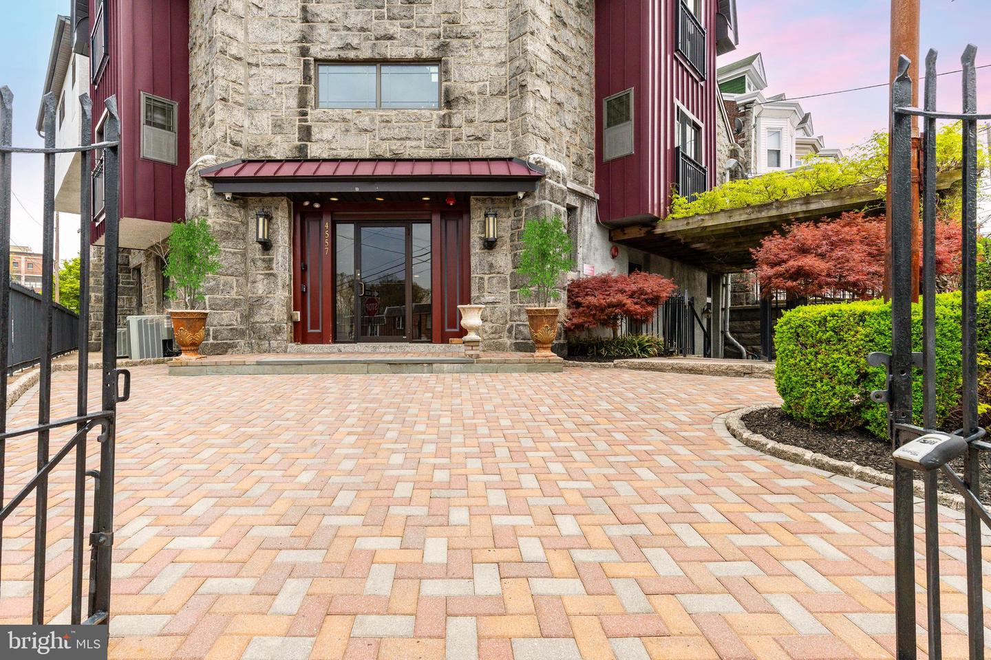 4557 Manayunk Ave Property Photo 7