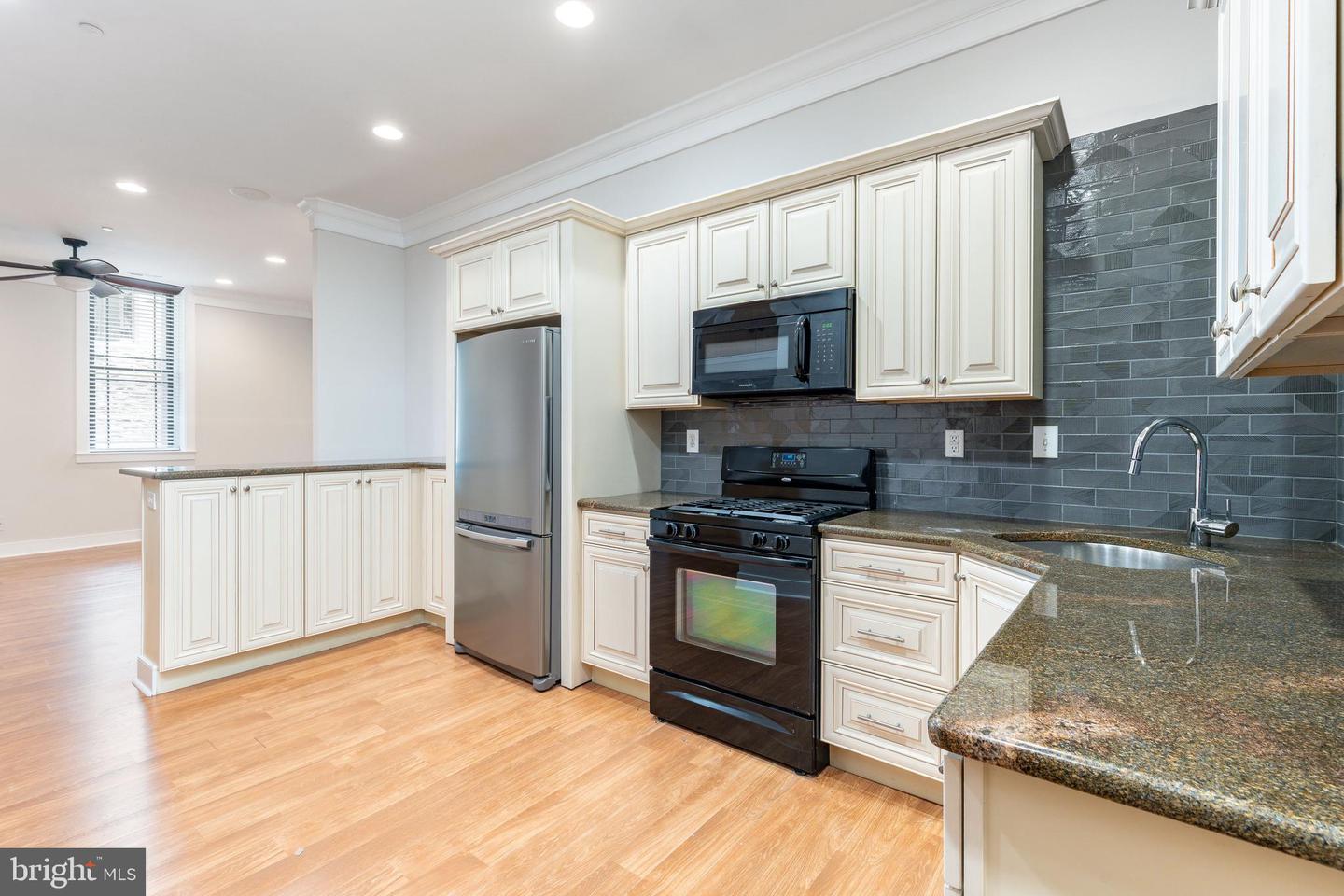 4557 Manayunk Ave Property Photo 25