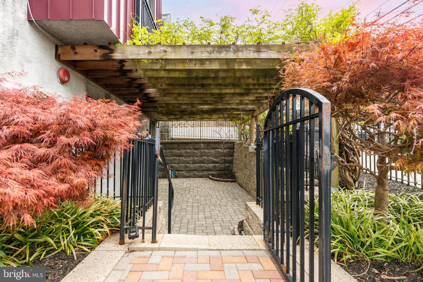 4557 Manayunk Ave Property Photo 82