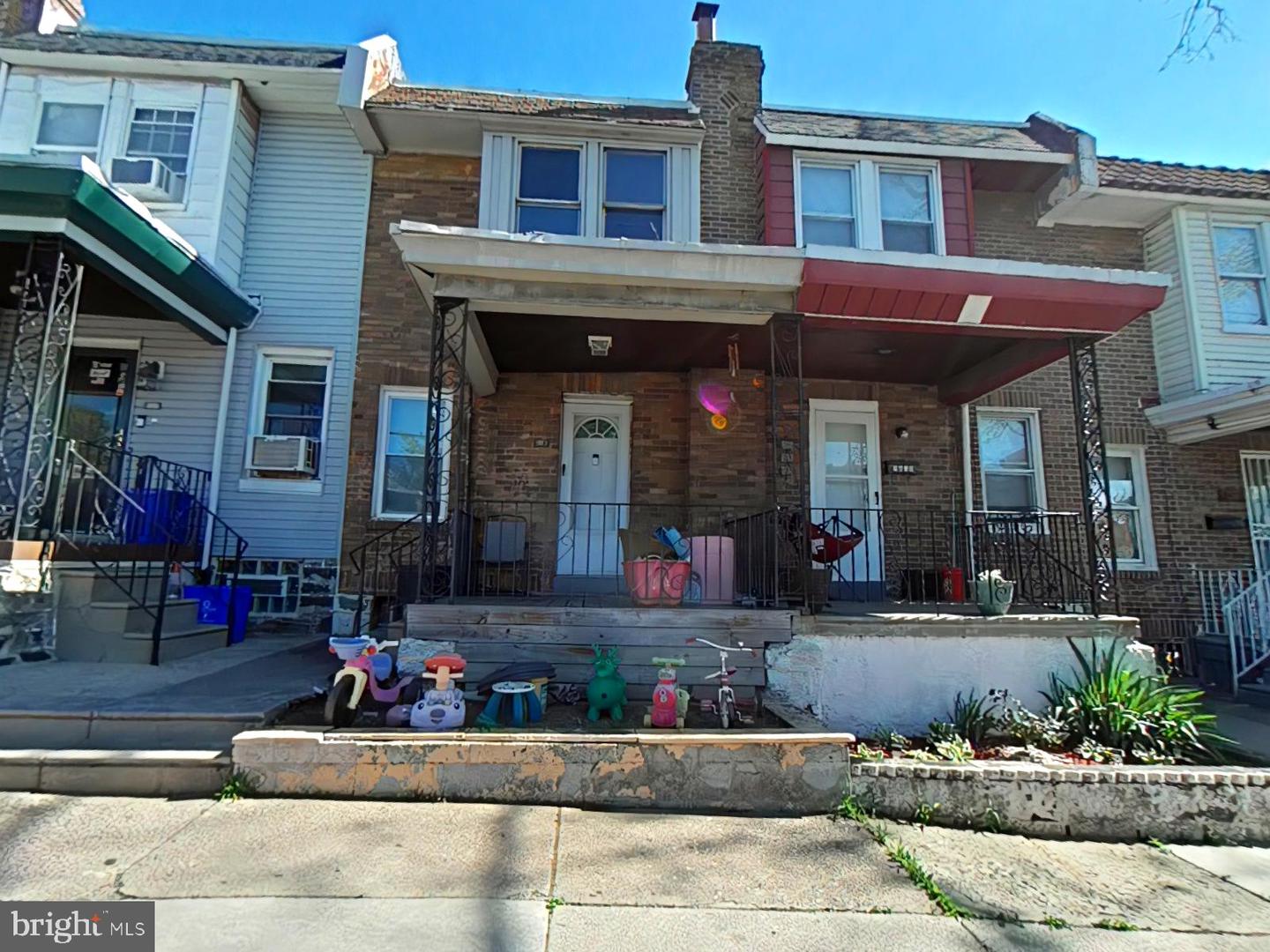 1817 Wakeling St Property Photo